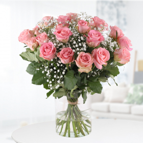 Rosa Rosen mit Schleierkraut - Premium-Rosen (60cm)
