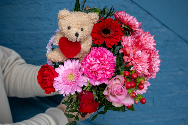 Order flowers online for Mother's Day