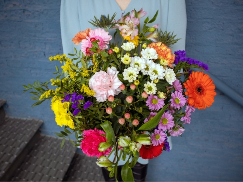 Order flowers online in Wolfsburg